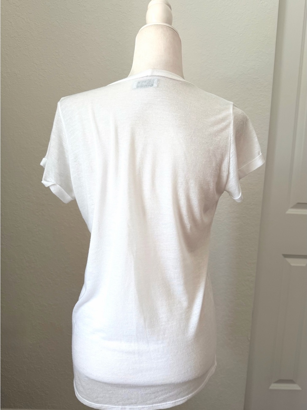Lauren Moshi Winking Face Graphic T-shirt Size S - Picture 3 of 5